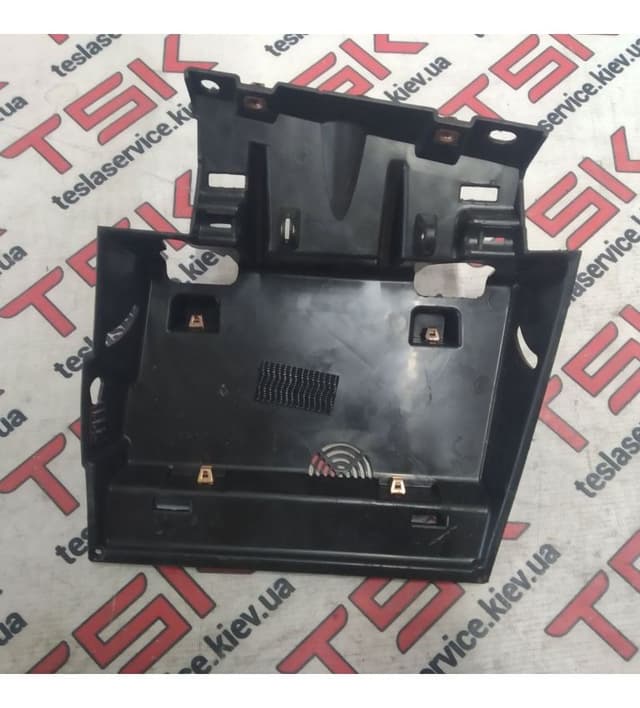 Кронштейн опорный основного монитора, Tesla Model S (OEM 1002273-00-C)