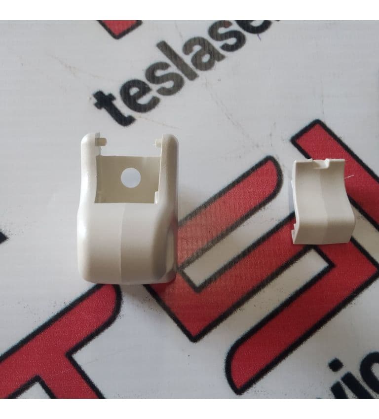 Кронштейн фиксации солнечного козырькаFOG, Tesla Model S (OEM 1002479-01-E)