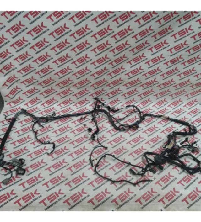 Электропроводка правого порога (> 2016), Tesla Model S (OEM 1004417-00-G)