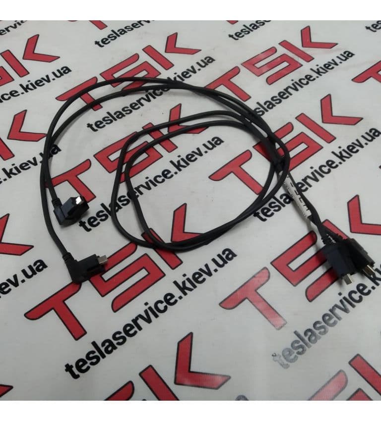 Проводка (USB) консоли {MS_MSR}, Tesla Model S (OEM 1004815-07-D)