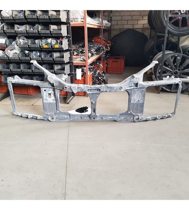 Панель радиаторов металлическая (телевизор) 2WD/4WD, Tesla Model S (OEM 1005536-00-J)
