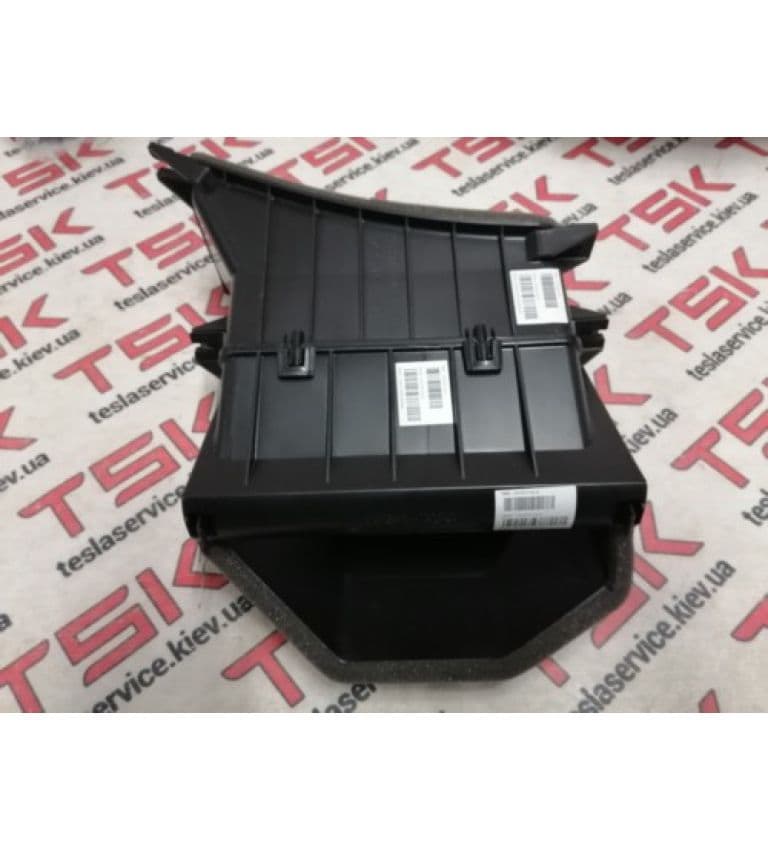 Адаптер воздуховода фильтра салона, Tesla Model S (OEM 1006384-00-C)