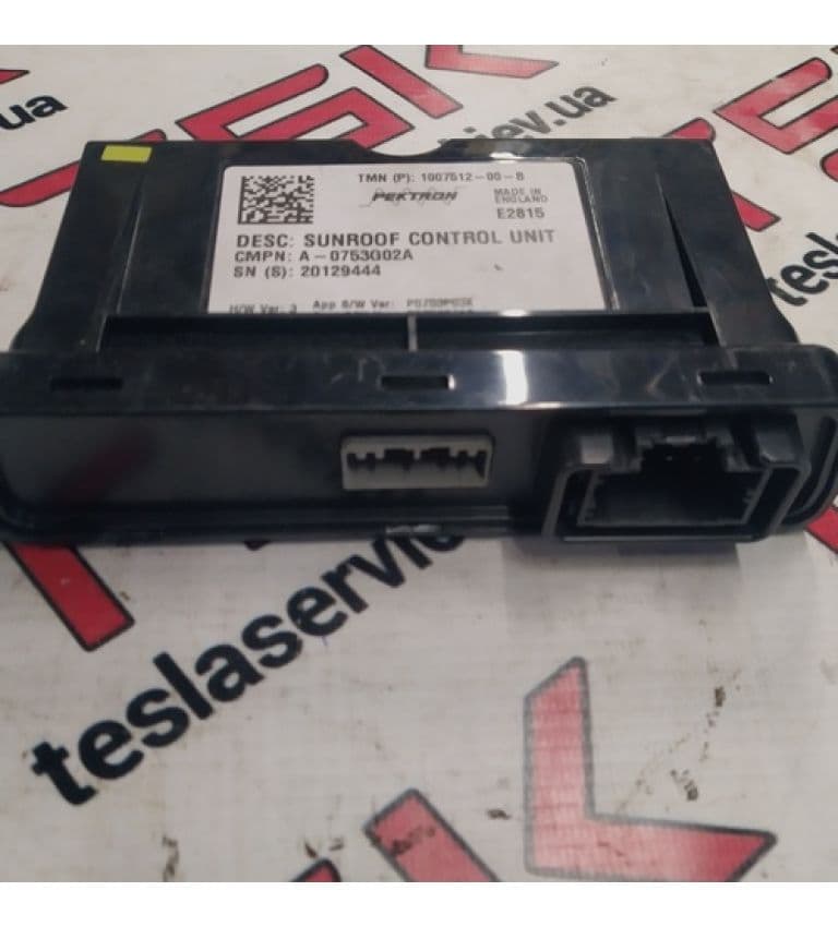 Блок управления панорамным люком {MS_MSR}, Tesla Model S (OEM 1007512-00-B)