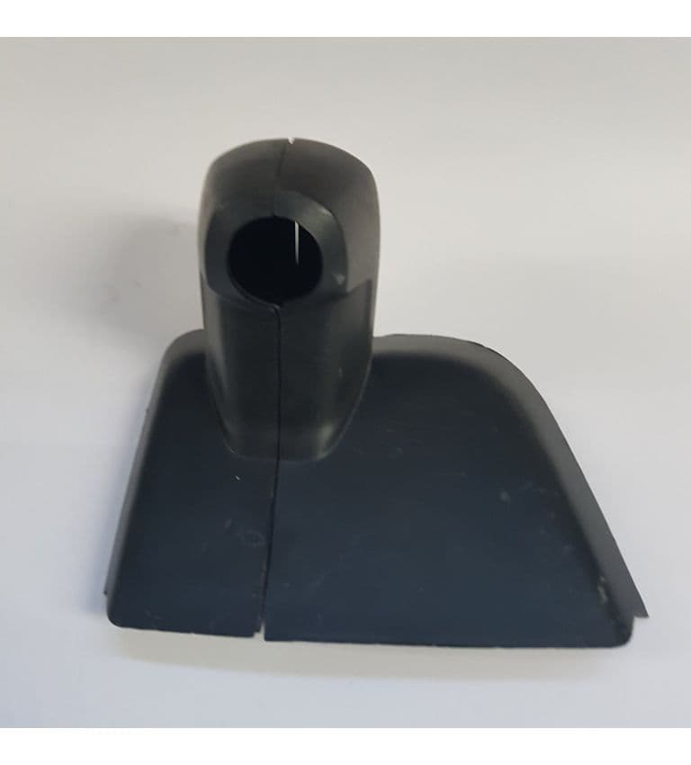 Облицовка кронштейна заркада заднего вида, левая, Tesla Model S (OEM 1008369-00-F)