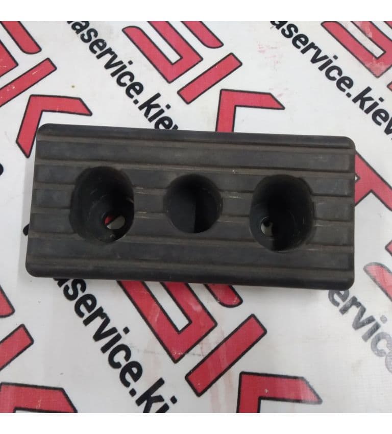Накладка под домкрат MS {MS_MSR}, Tesla Model S (OEM 1009124-00-C)