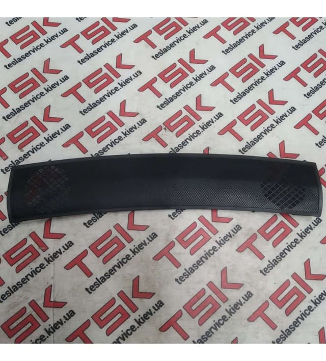 Накладка для динамиков крышки багажника {MS_MSR}, Tesla Model S (OEM 1009233-00-H)