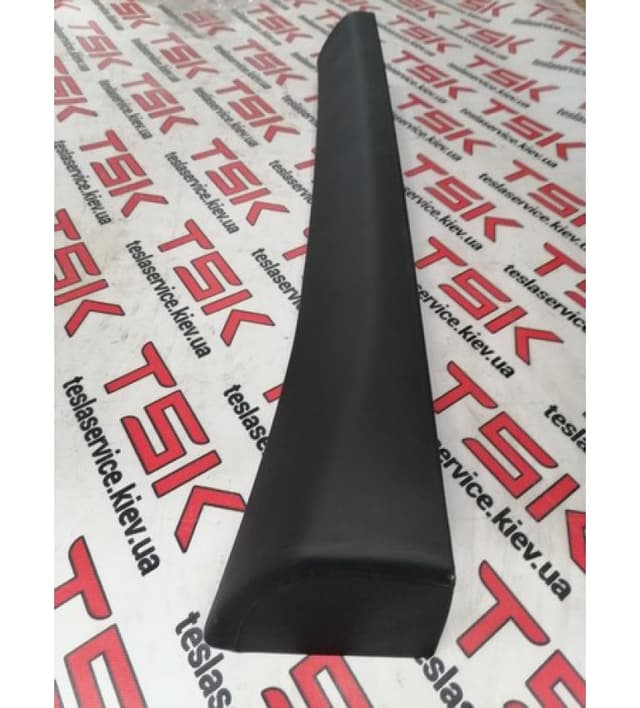 Накладка карты верхняя двери задней левой PURB, Tesla Model S (OEM 1009434-02-E)