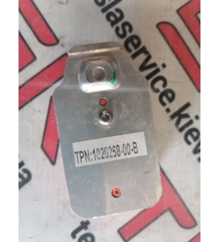 Крышка DCDC конвектора 80A, Tesla Model S (OEM 1020268-00-B)