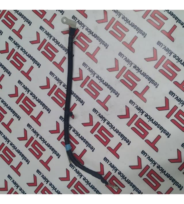 Кабель DCDC конвертера POSITIVE, Tesla Model S (OEM 1028941-00-P)