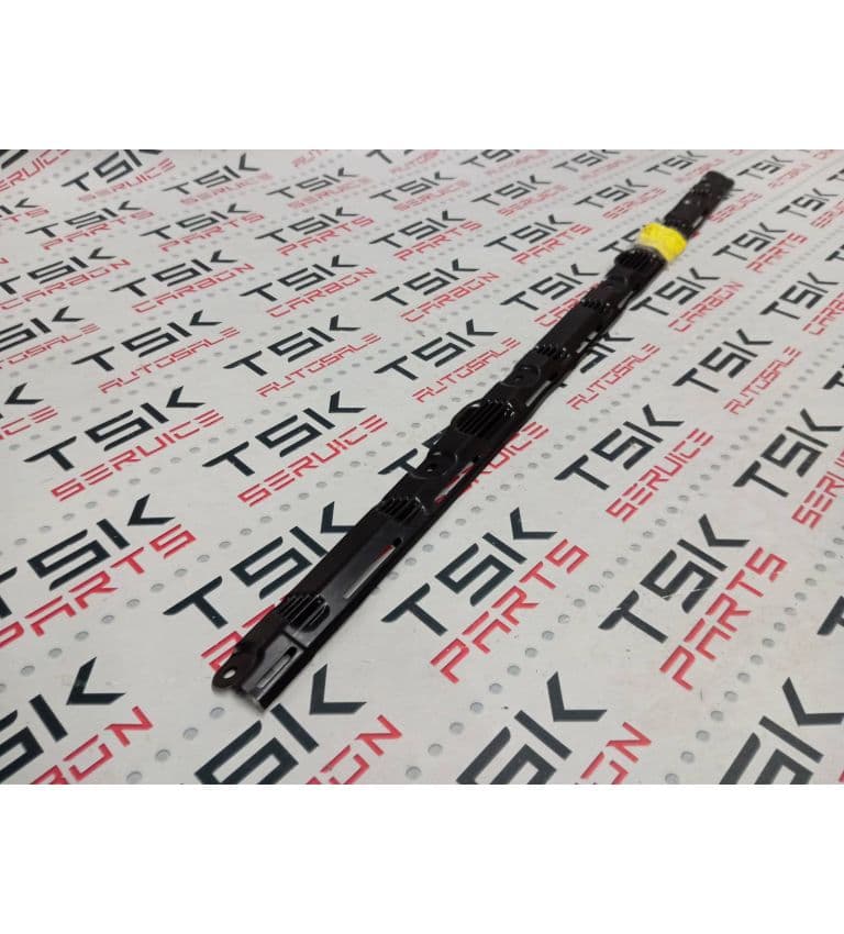 Накладка батареи боковая задняя {MS_MSR_MX}, Tesla Model S (OEM 1032386-00-C)