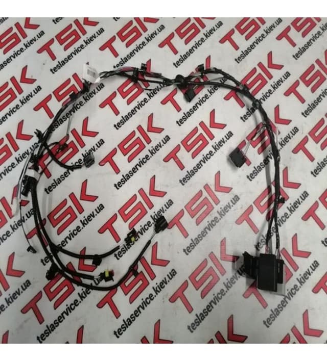 Электропроводка панели радиаторов, Tesla Model X (OEM 1032438-00-F)