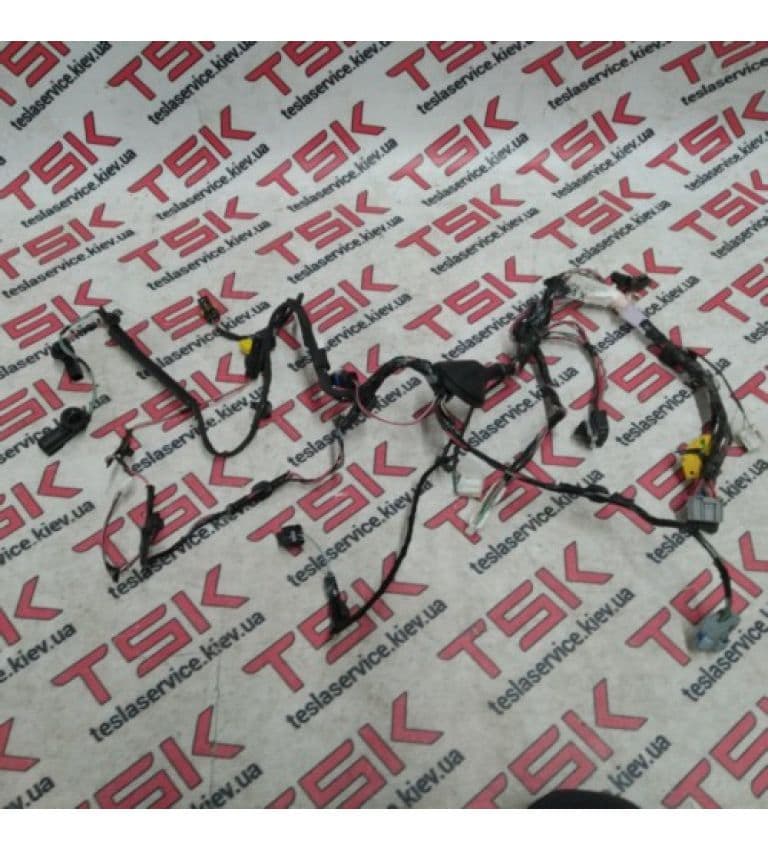 Электропроводка двери задней левой, Tesla Model X (OEM 1032441-00-G)