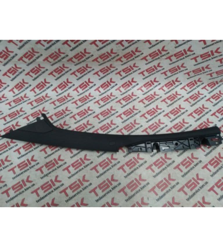 Облицовка стойки А верхняя, левая PROV BLK, Tesla Model X (OEM 1035939-02-G)
