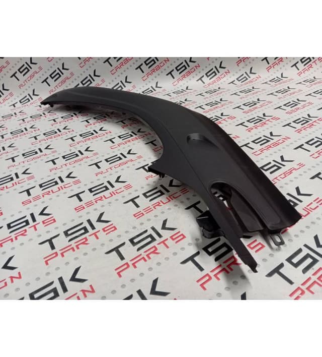 Пластик подкапотный бокса правый {MX/MX 21-}, Tesla Model X (OEM 1036238-00-G)