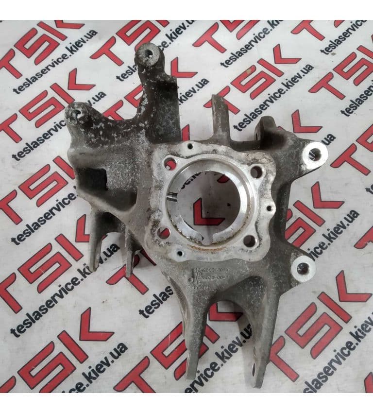 Кулак задний левый 2WD {MS_MSR}, Tesla Model S (OEM 1042506-00-B)