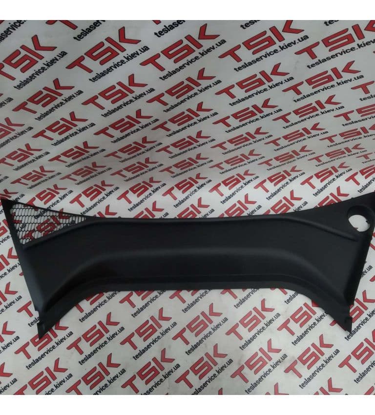 Пластик подкапотный бокса задний (4WD), Tesla Model S (OEM 1052644-00-A)