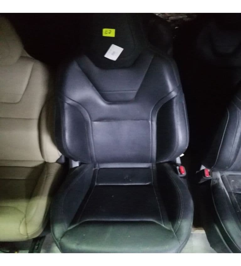 Сидение переднее RH/GEN 2/EUR/С БЛОКОМ {MS_MSR}, Tesla Model S (OEM 1058006-02-B)