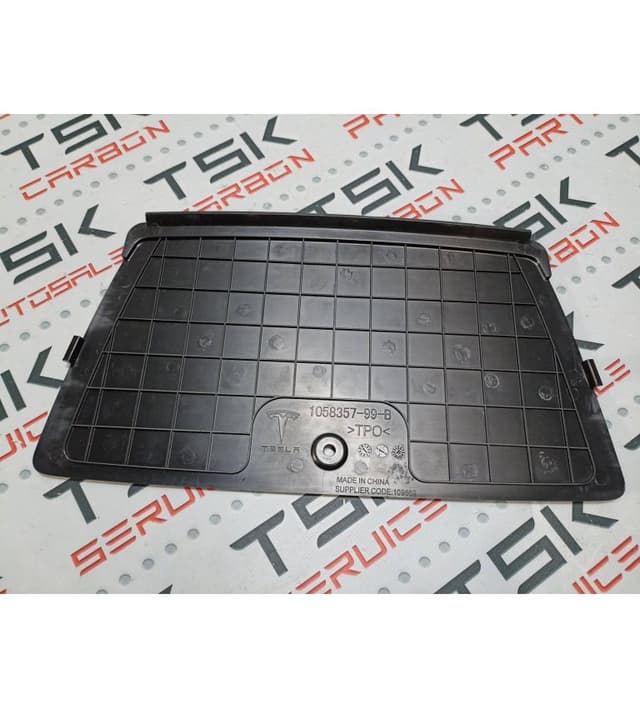 Заглушка сцепного устройства, Tesla Model X (OEM 1058357-99-B)