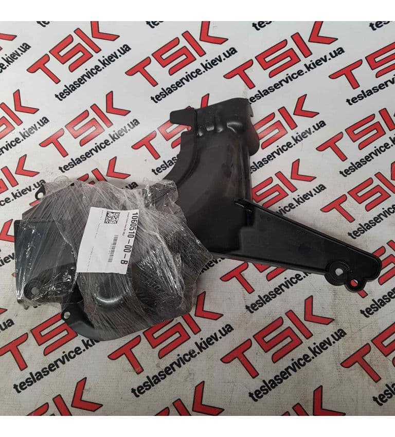 Накладка стакана правого, Tesla Model S (OEM 1060510-00-B)