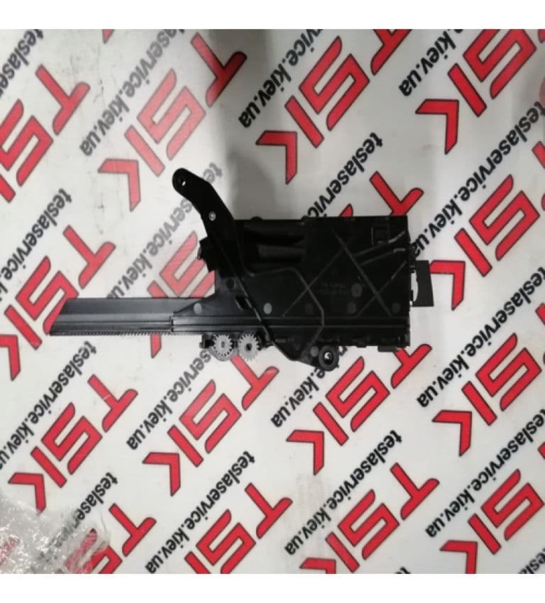 Подстаканник 2-го ряда консоли {MS_MSR_MX}, Tesla Model X (OEM 1086670-00-B)