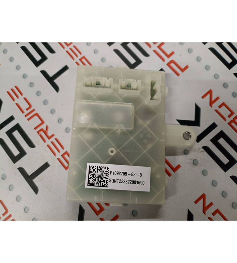 Блок CCS управления порта зарядки  Gen 3, IEC, Tesla Model S (OEM 1092755-82-B)