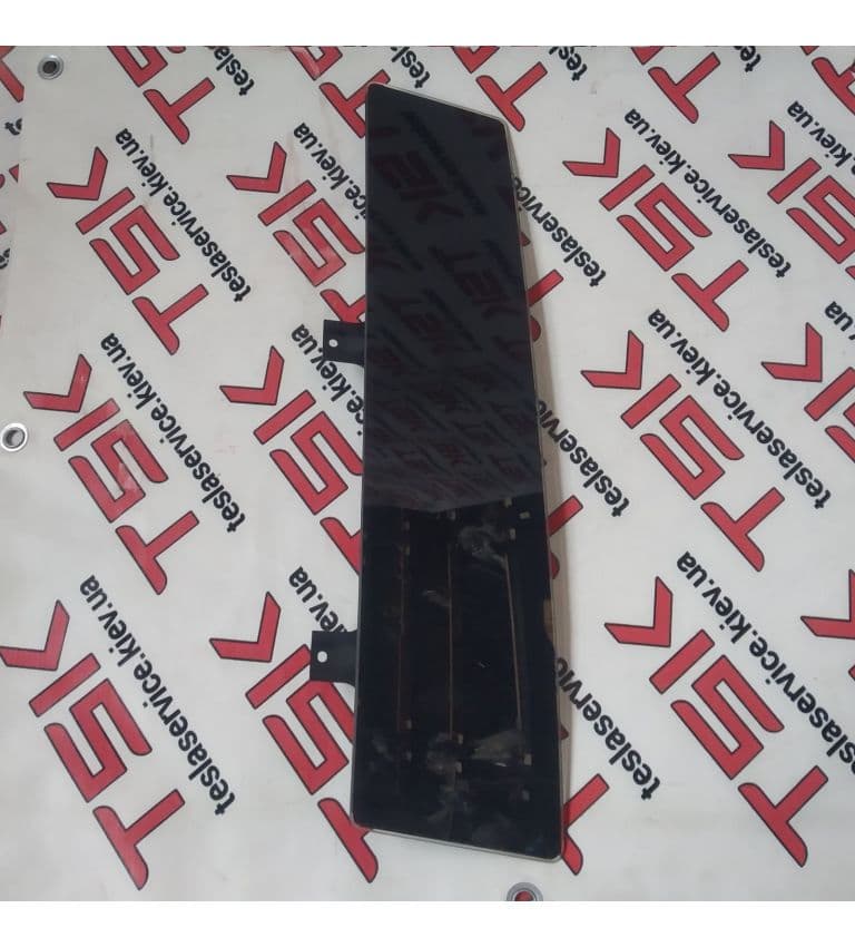 Накладка стойки В наружная правая AP-HW2, Tesla Model X (OEM 1095001-00-B)