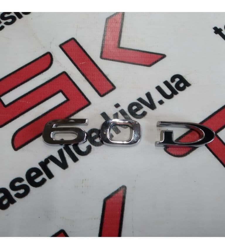 Эмблема "S 60D" {MS_MSR_MX}, Tesla Model S (OEM 1097285-00-A)