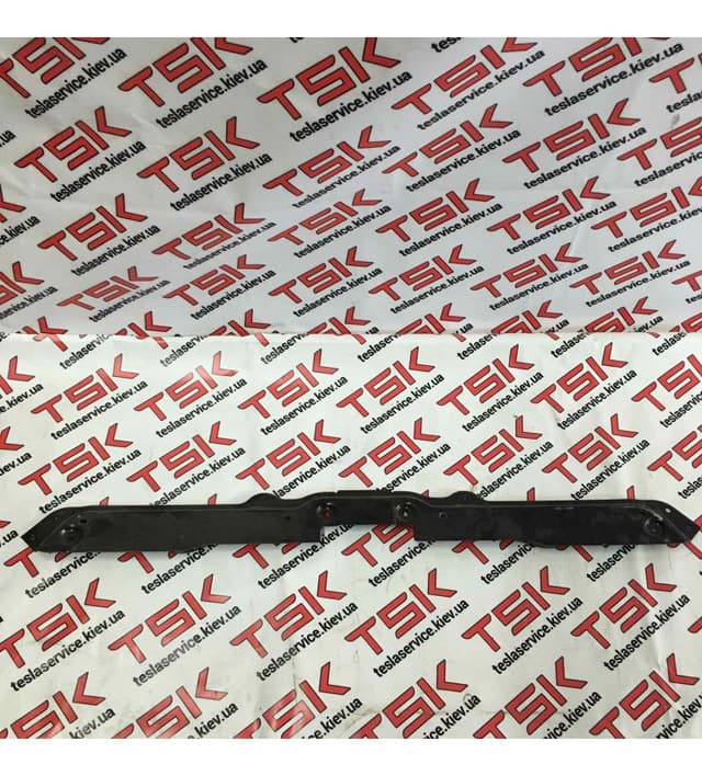 Пластина передня основної батареї, Tesla Model S (OEM 1100055-01-C)