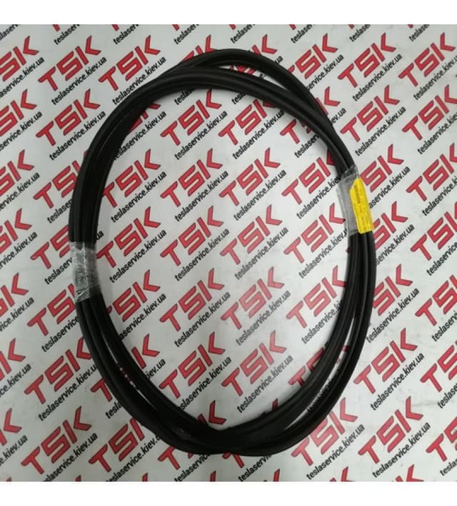 Уплотнитель крышки багажника, Tesla Model X (OEM 1459233-00-D)