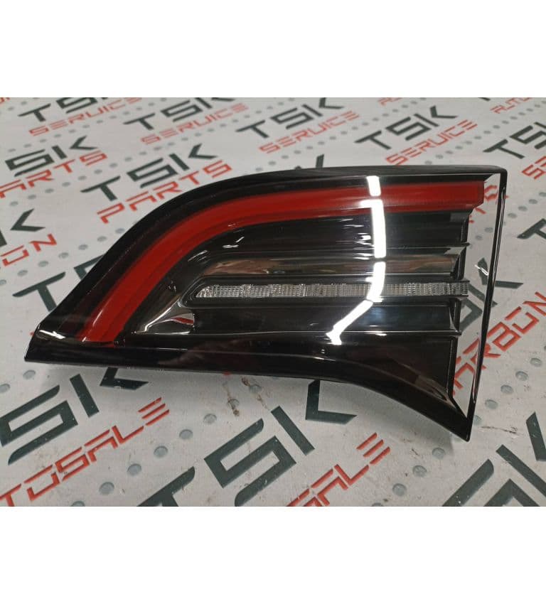 Фонарь крышки багажника левый GLOBAL {M3/MY} 2021-, Tesla Model Y (OEM 1502088-00-B)