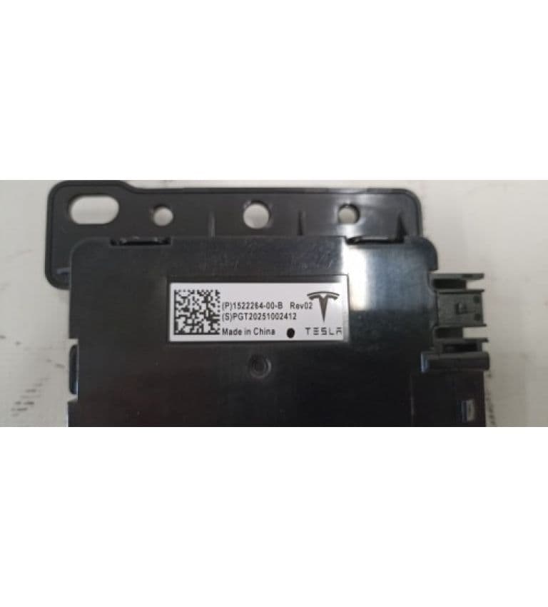 Блок управления {M3_MY}, Tesla Model S (OEM 1522264-00-B)