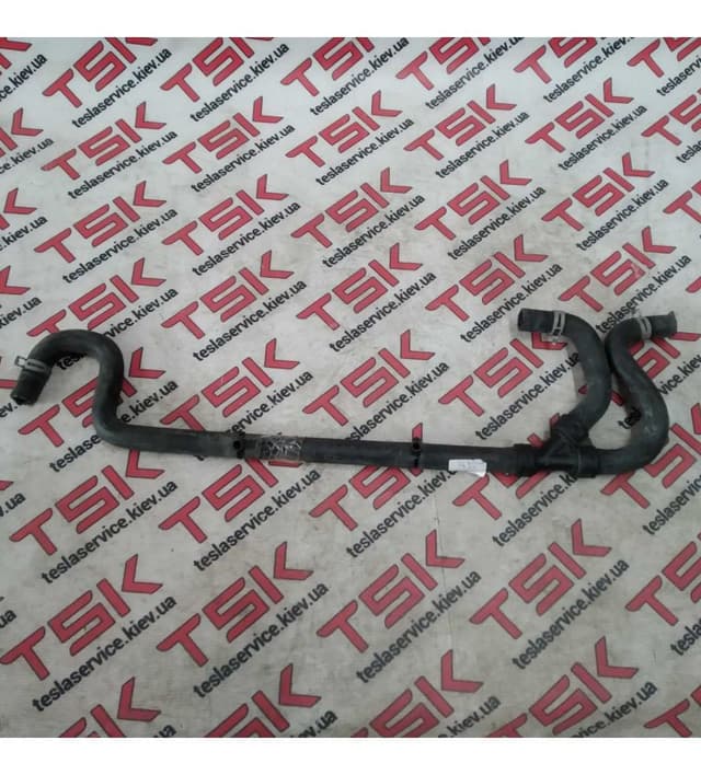 Трубопровод системы охлаждения мотора, 2WD, Tesla Model S (OEM 6007341-00-F)