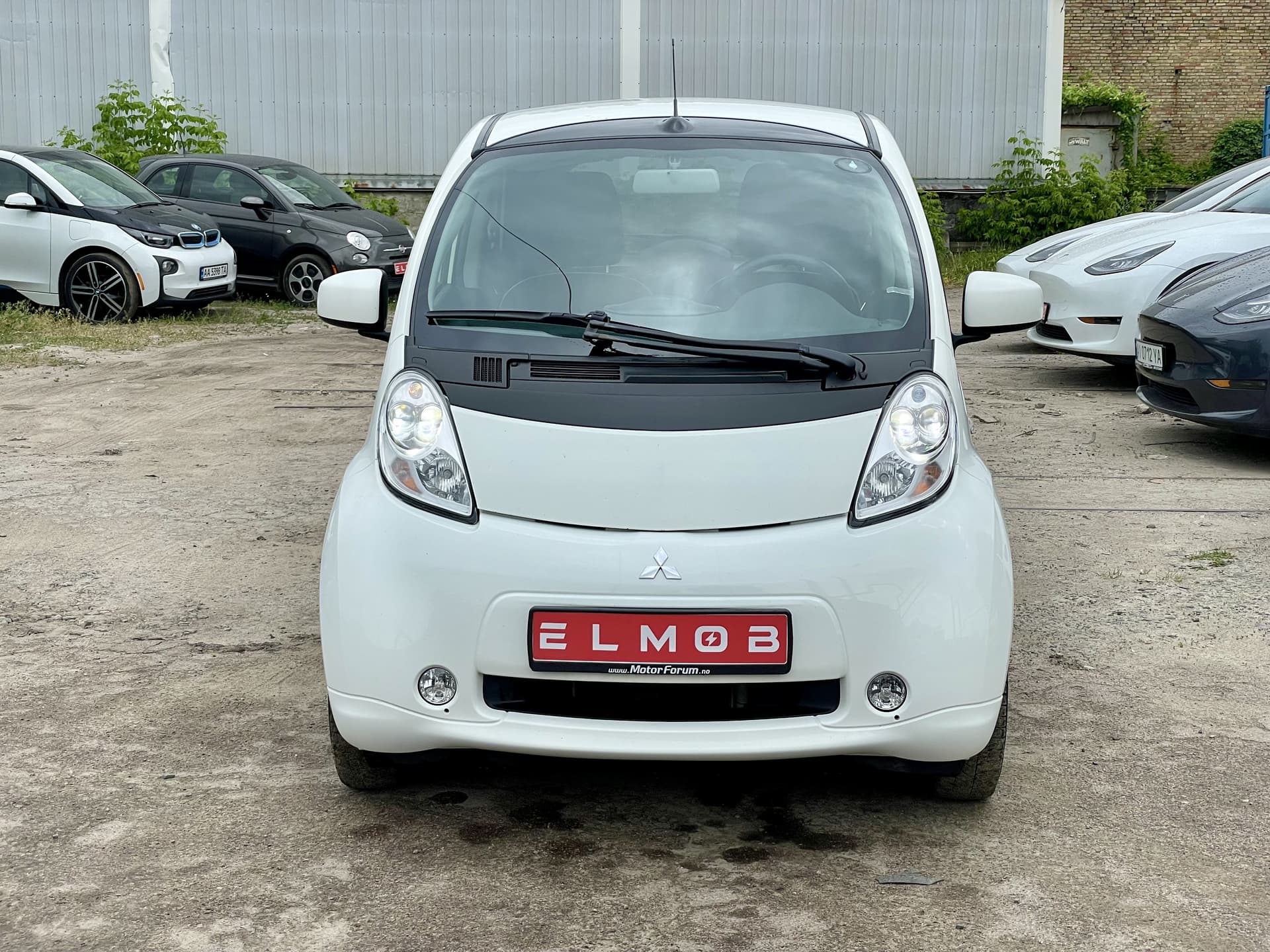 Mitsubishi i-MiEV 2012