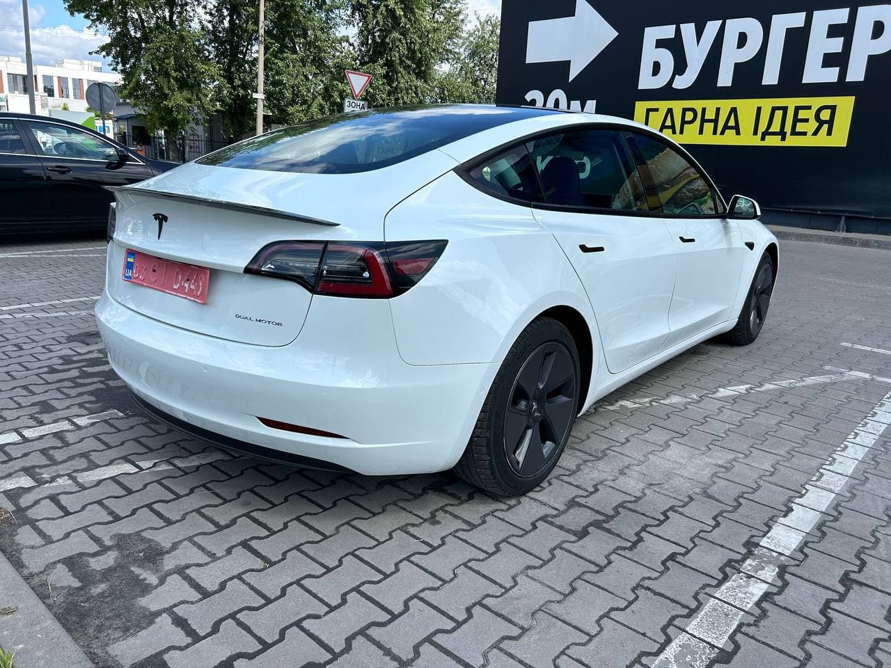 Tesla Model 3 2020