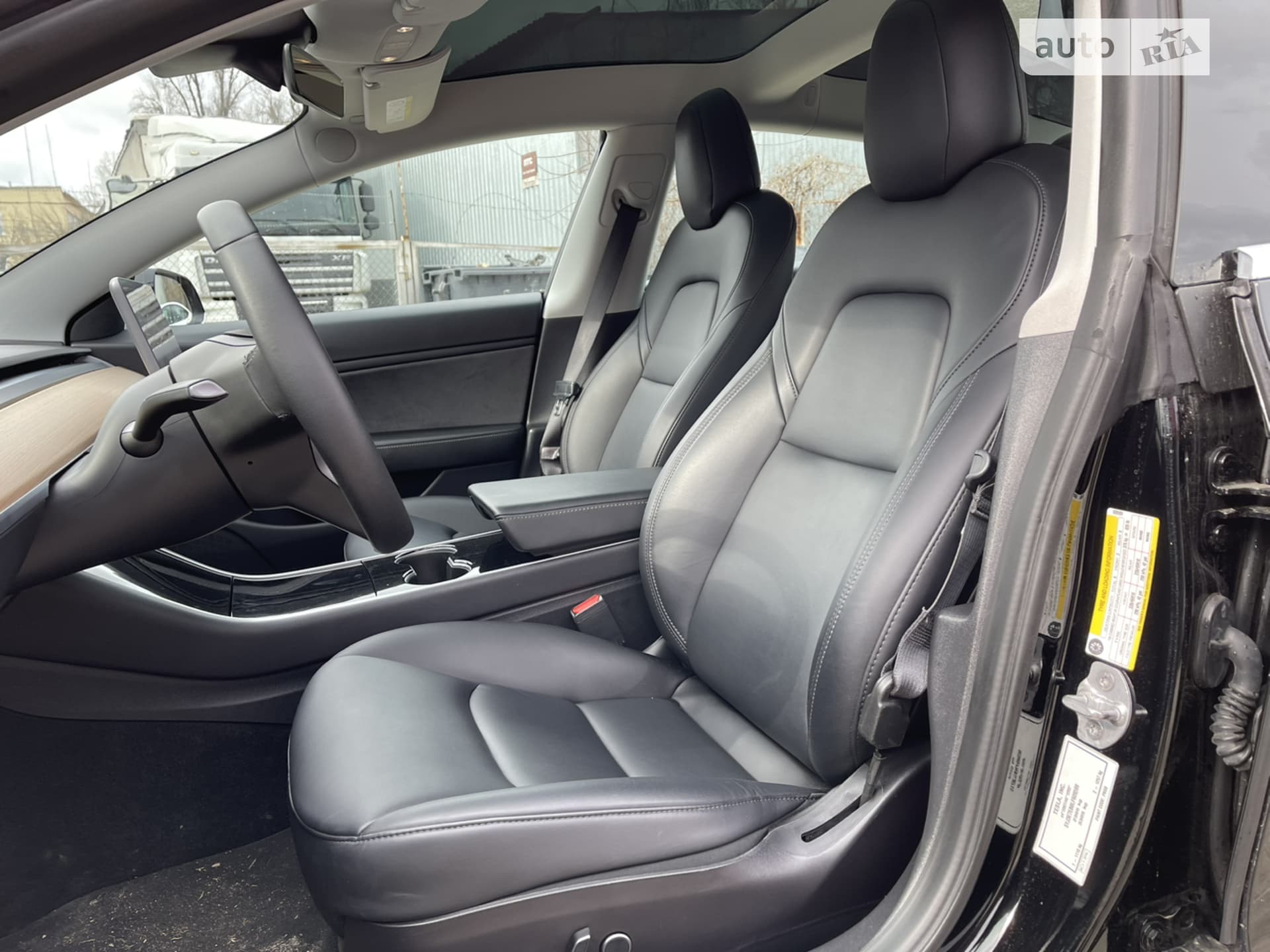Tesla Model 3 2020