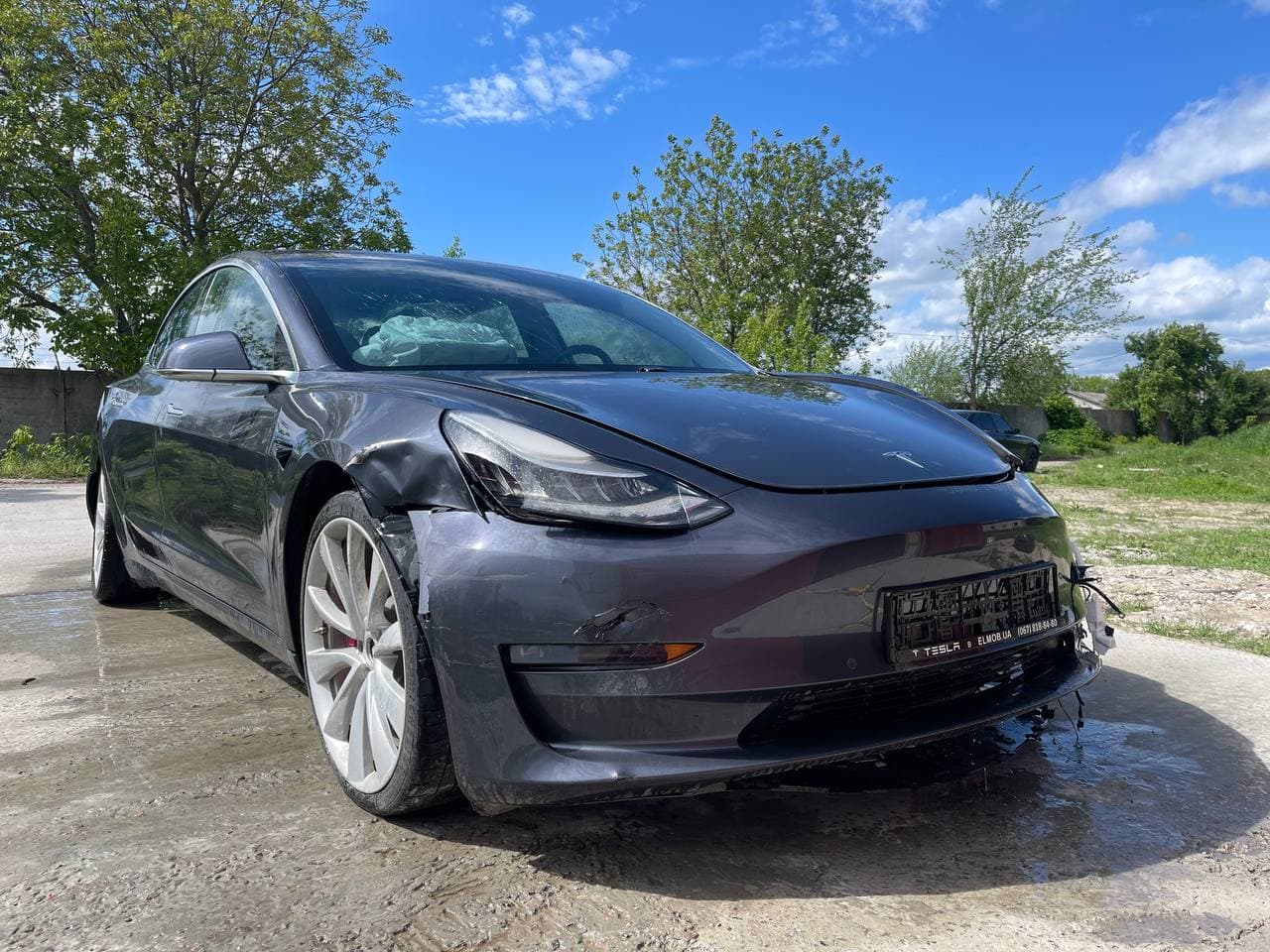 Tesla Model 3 2018