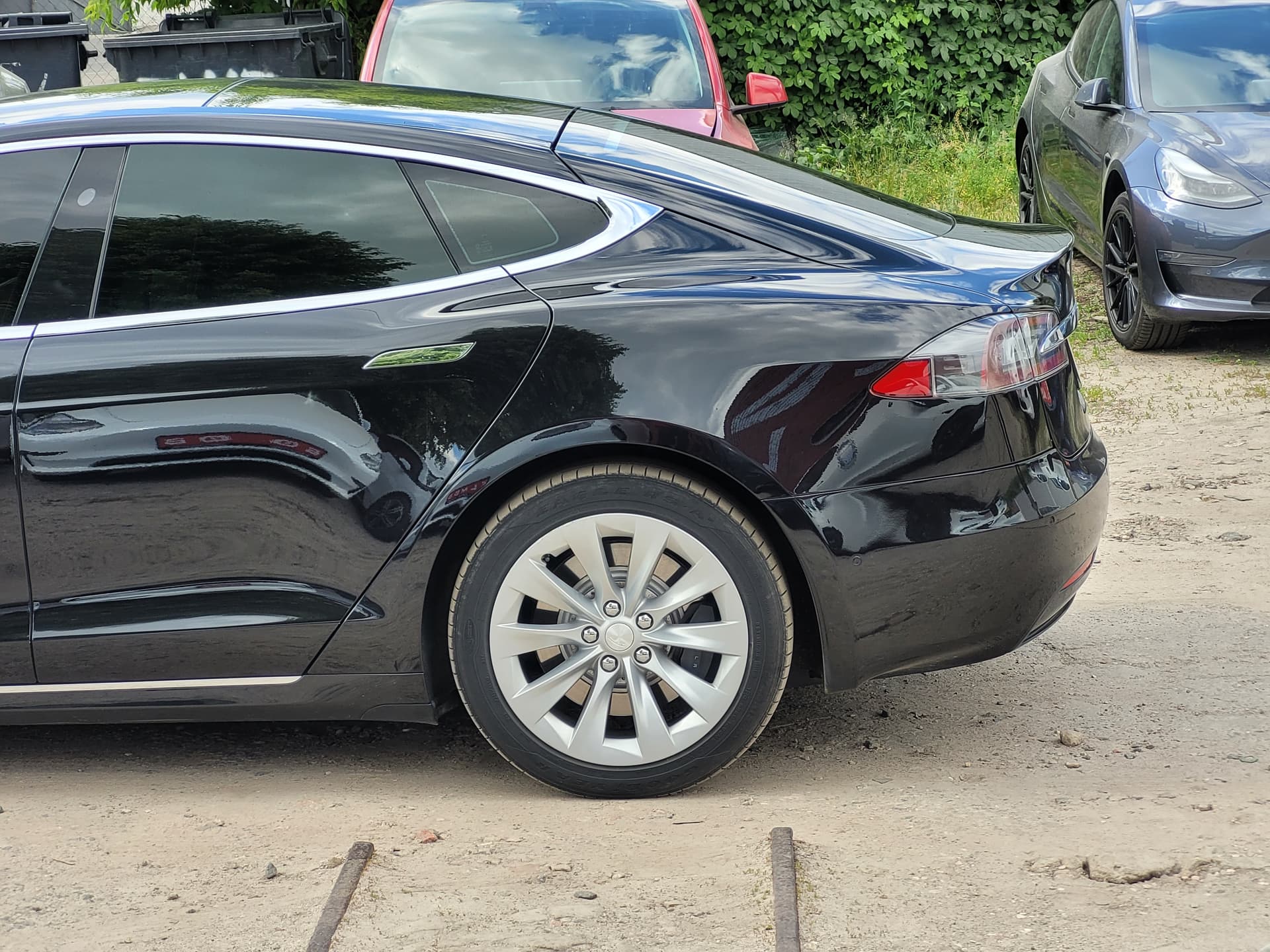 Tesla Model S 2016