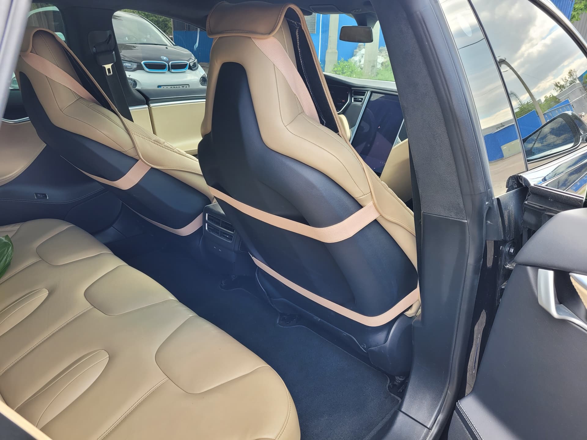Tesla Model S 2016