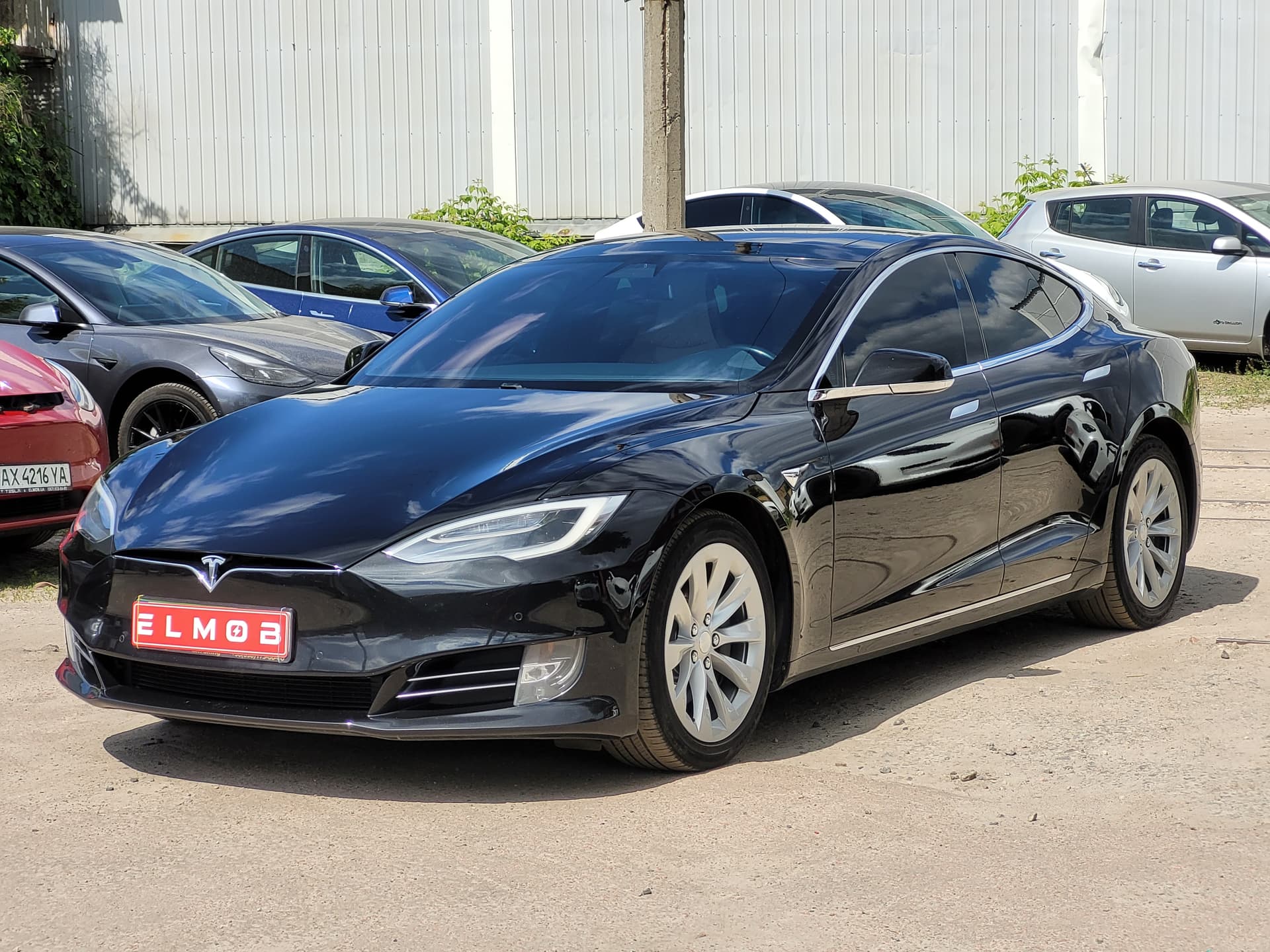 Tesla Model S 2016