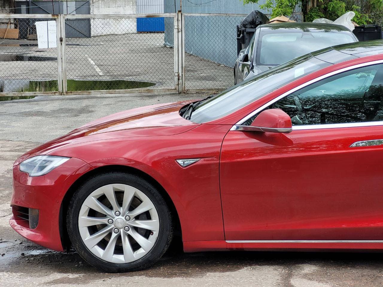 Tesla Model S 2016