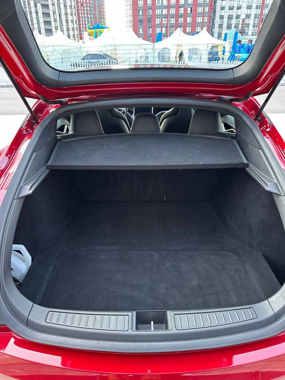 Tesla Model S 2016