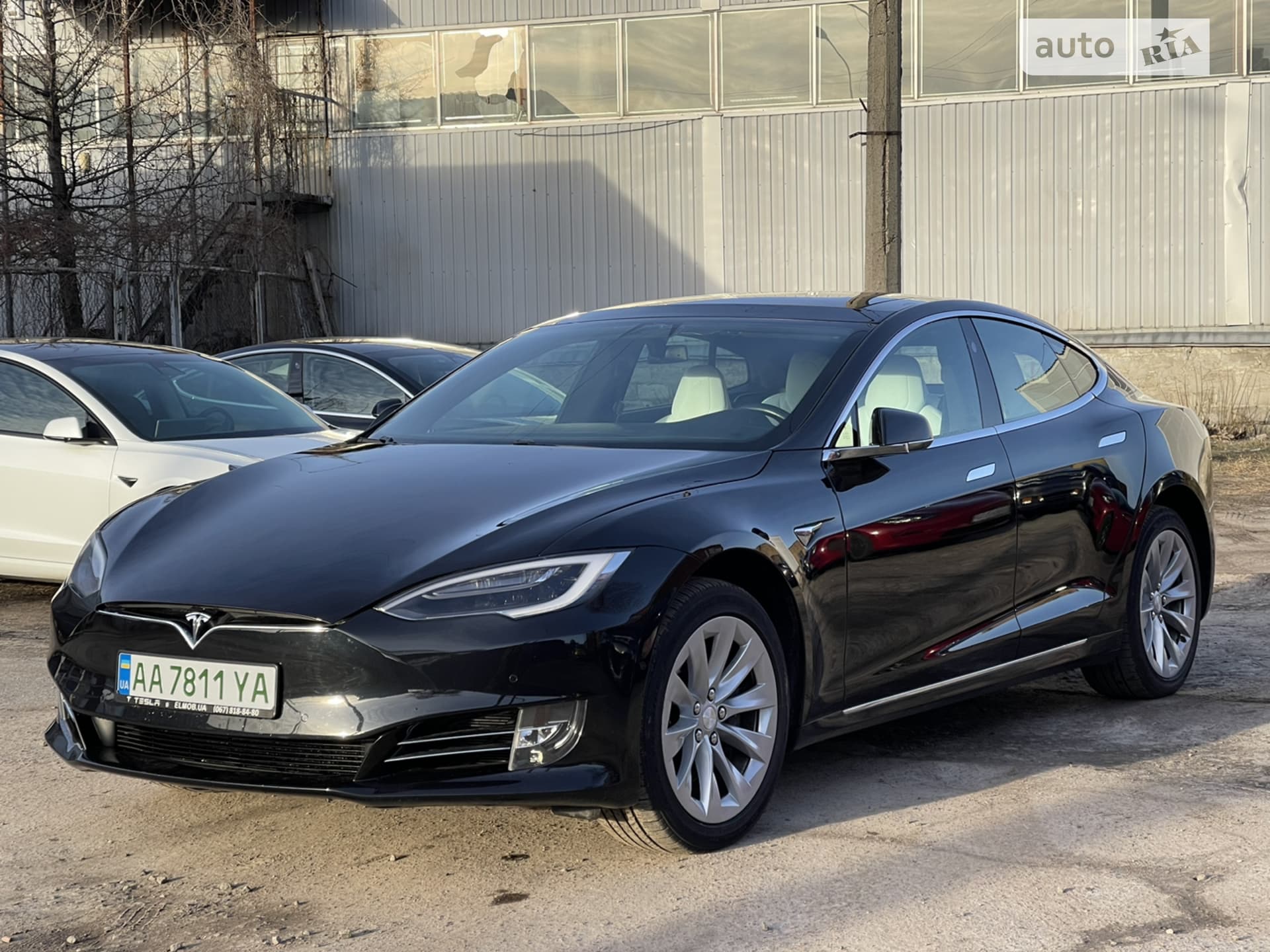 Tesla Model S 2017