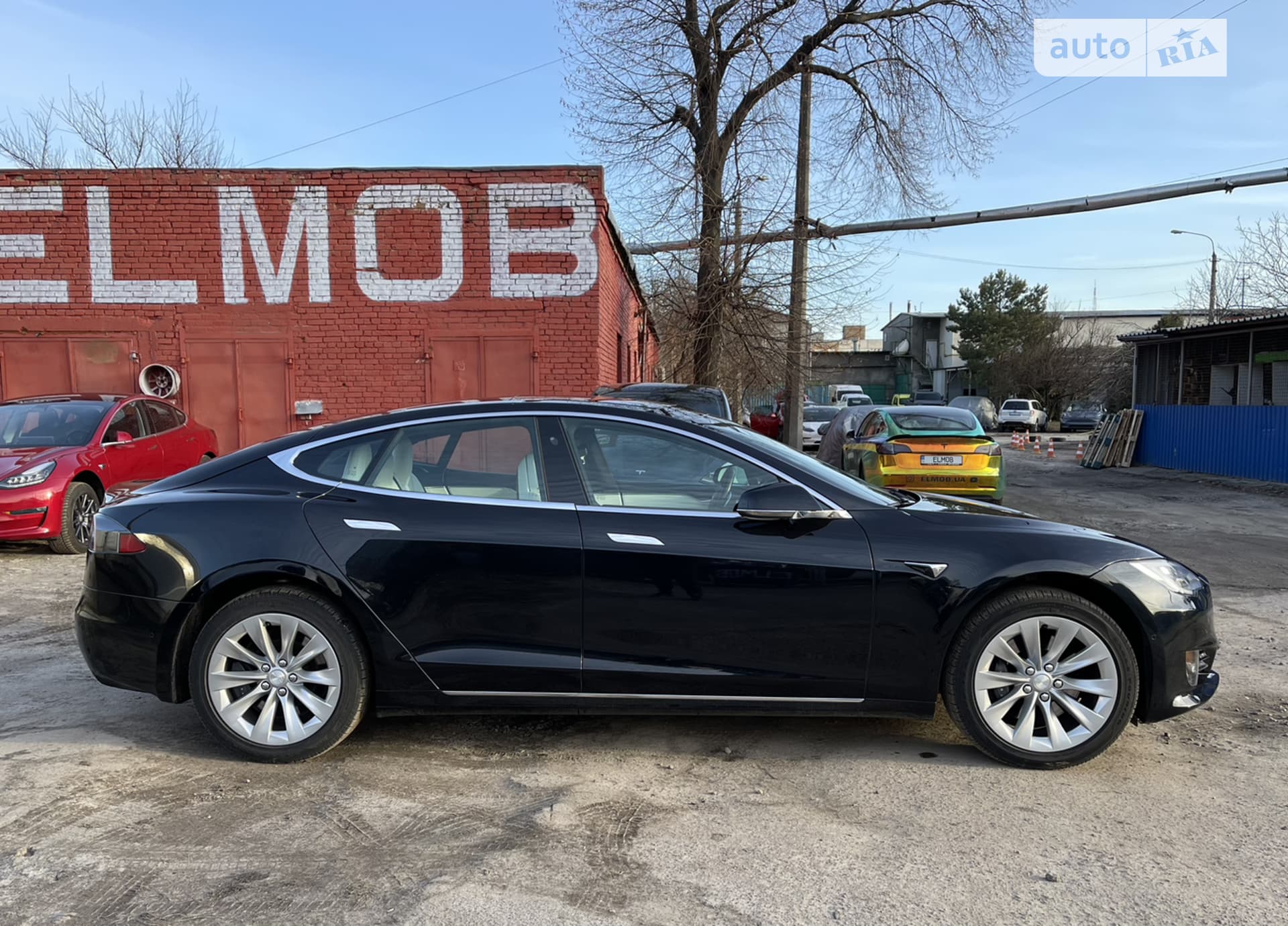 Tesla Model S 2017