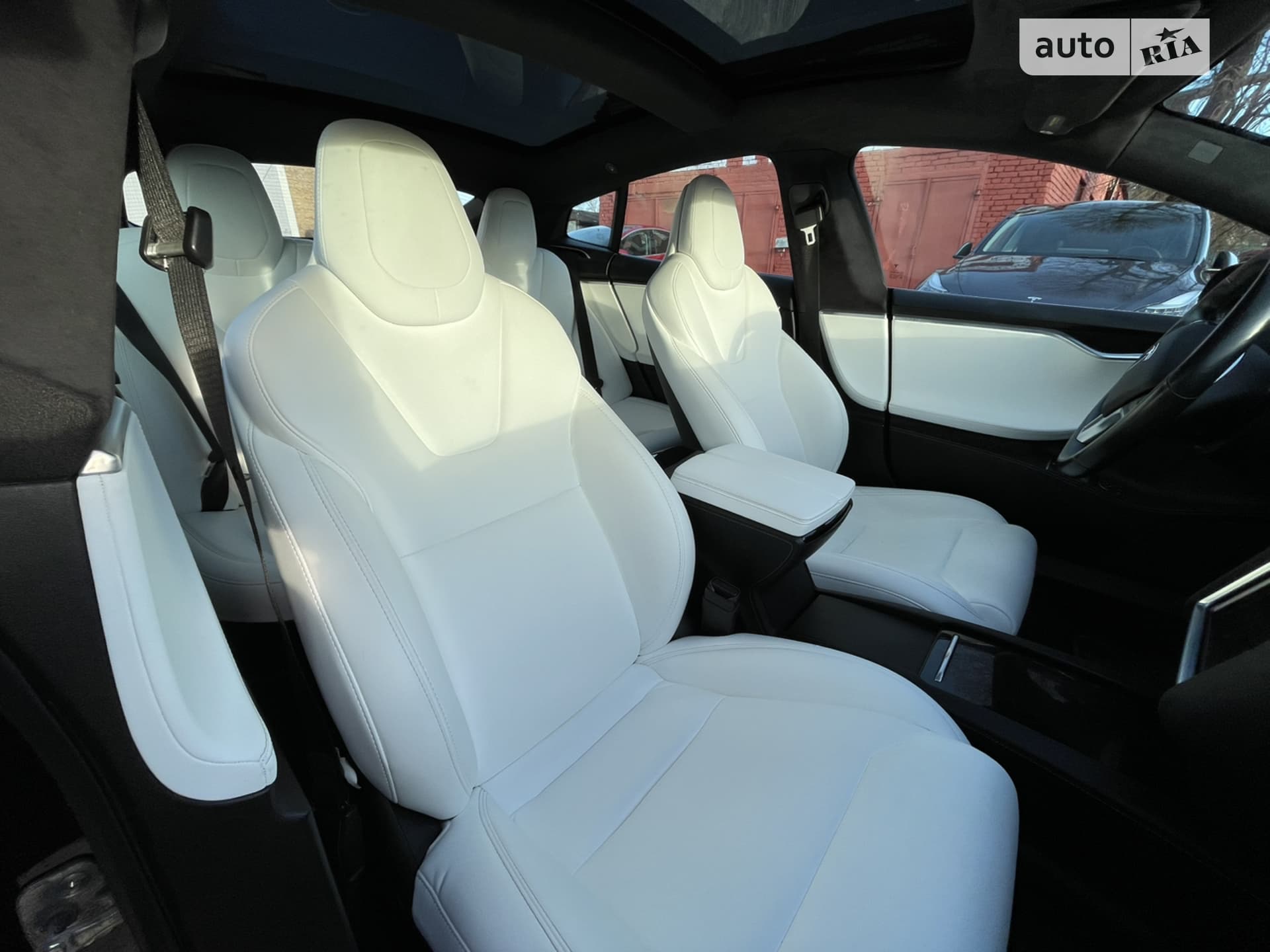 Tesla Model S 2017