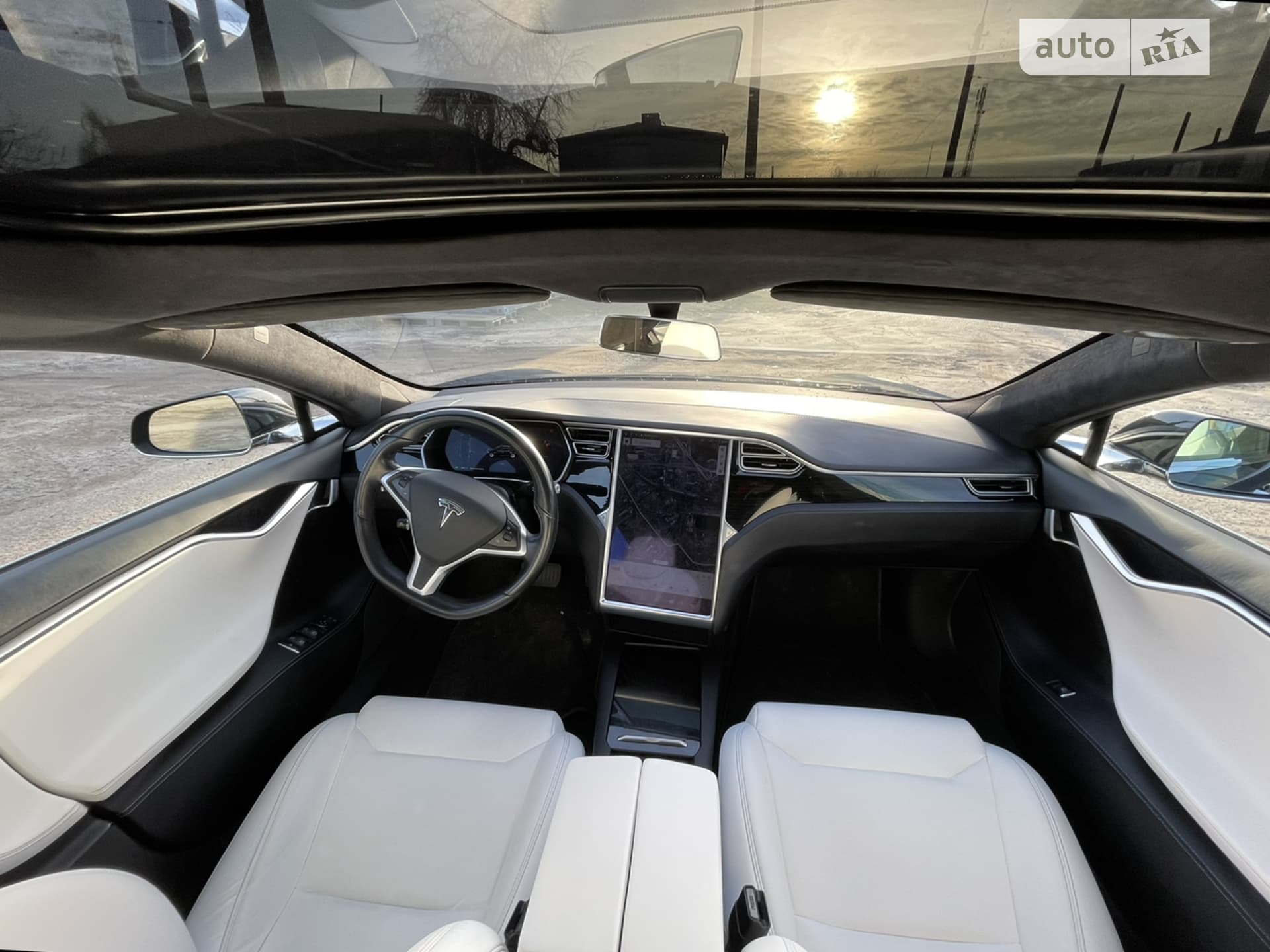 Tesla Model S 2017
