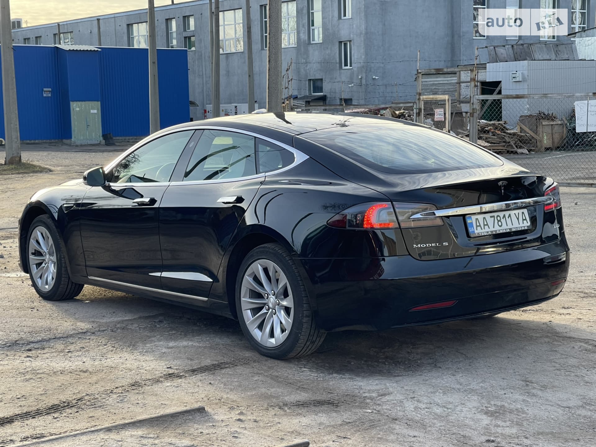 Tesla Model S 2017