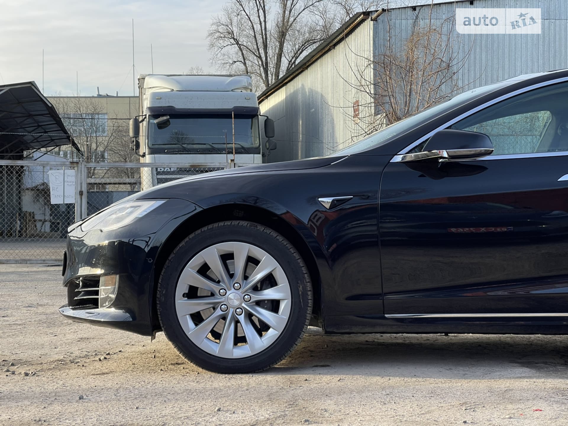 Tesla Model S 2017