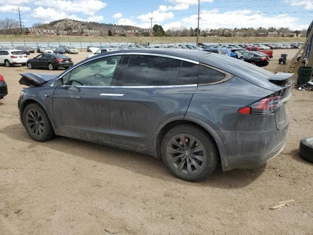 Tesla Model X 2017