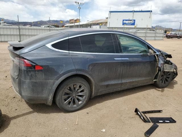 Tesla Model X 2017