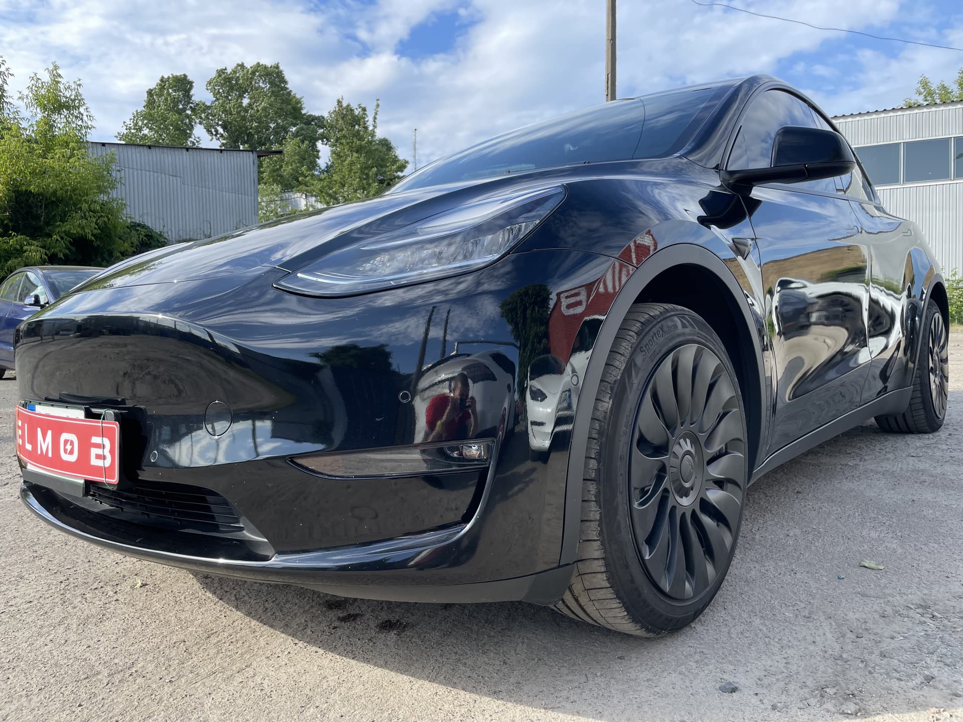 Tesla Model Y 2021